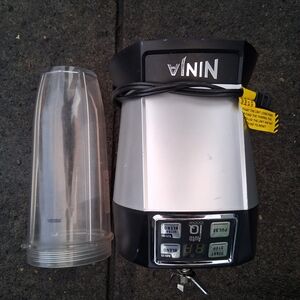 Ninja Blender with Cup